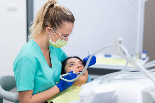 Best Weekend Emergency Dentist in Gages Lake, IL